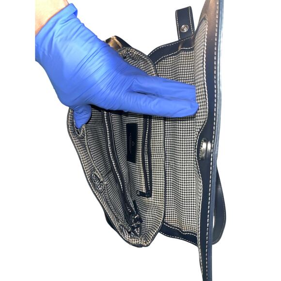 Liz Claiborne Navy Blue Leather Cross Body Purse - Picture 7 of 8